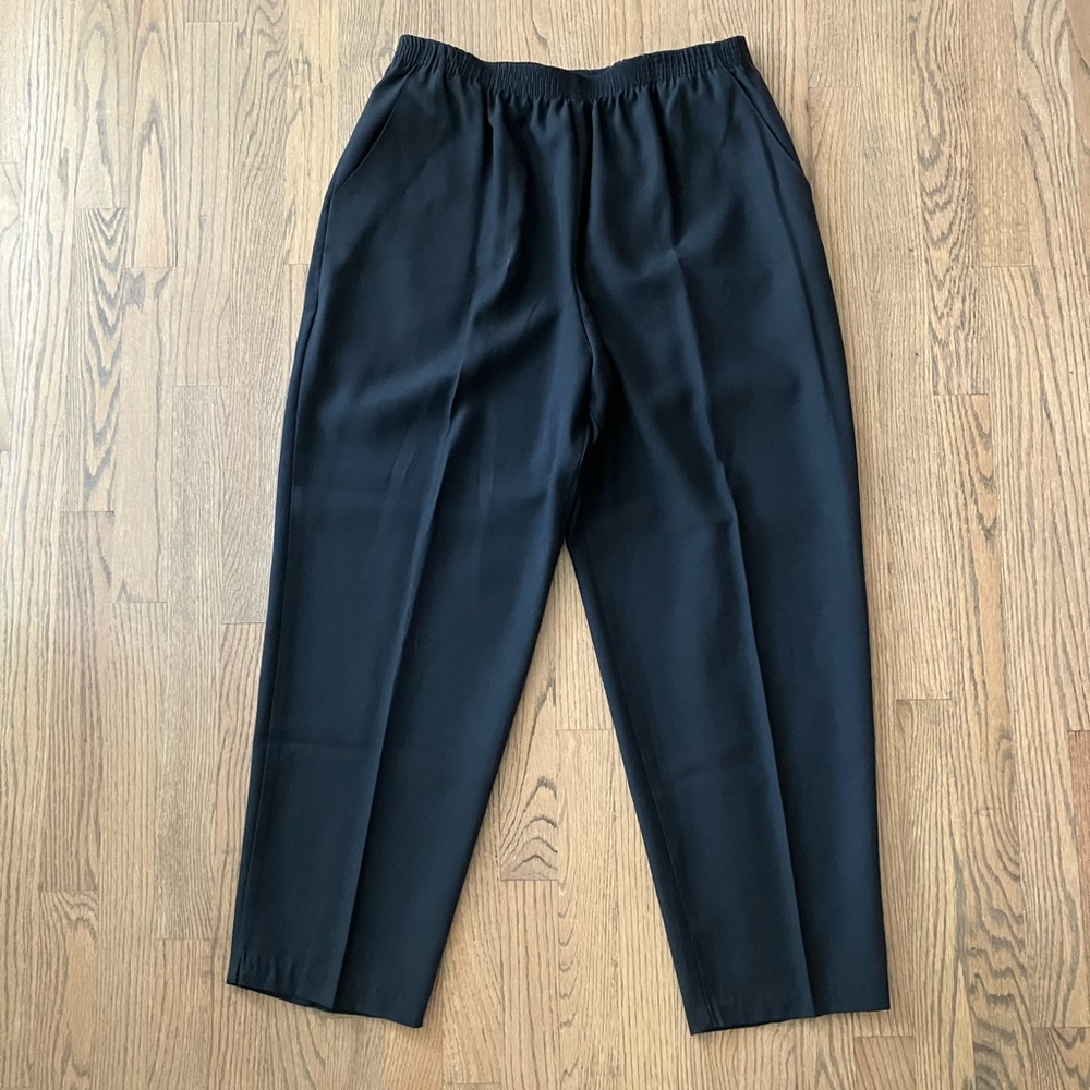 Briggs Womens black elastic waist dress pants 18